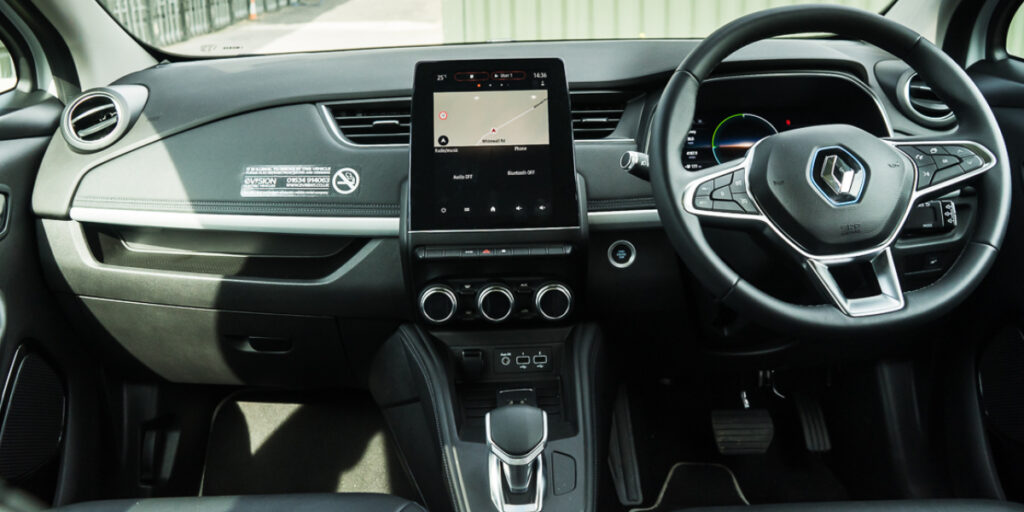 renault zoe interior