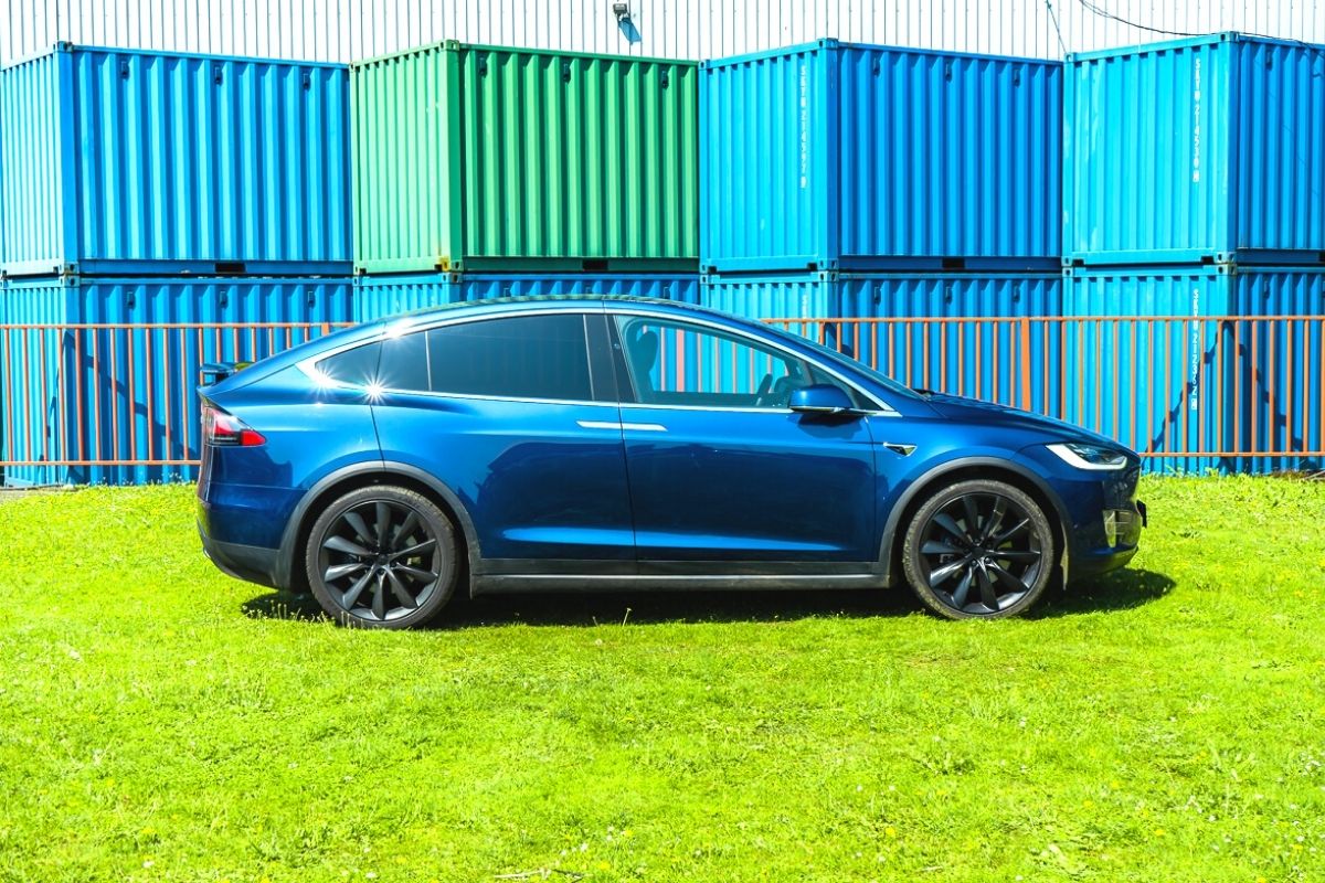 Tesla Model X 100D
