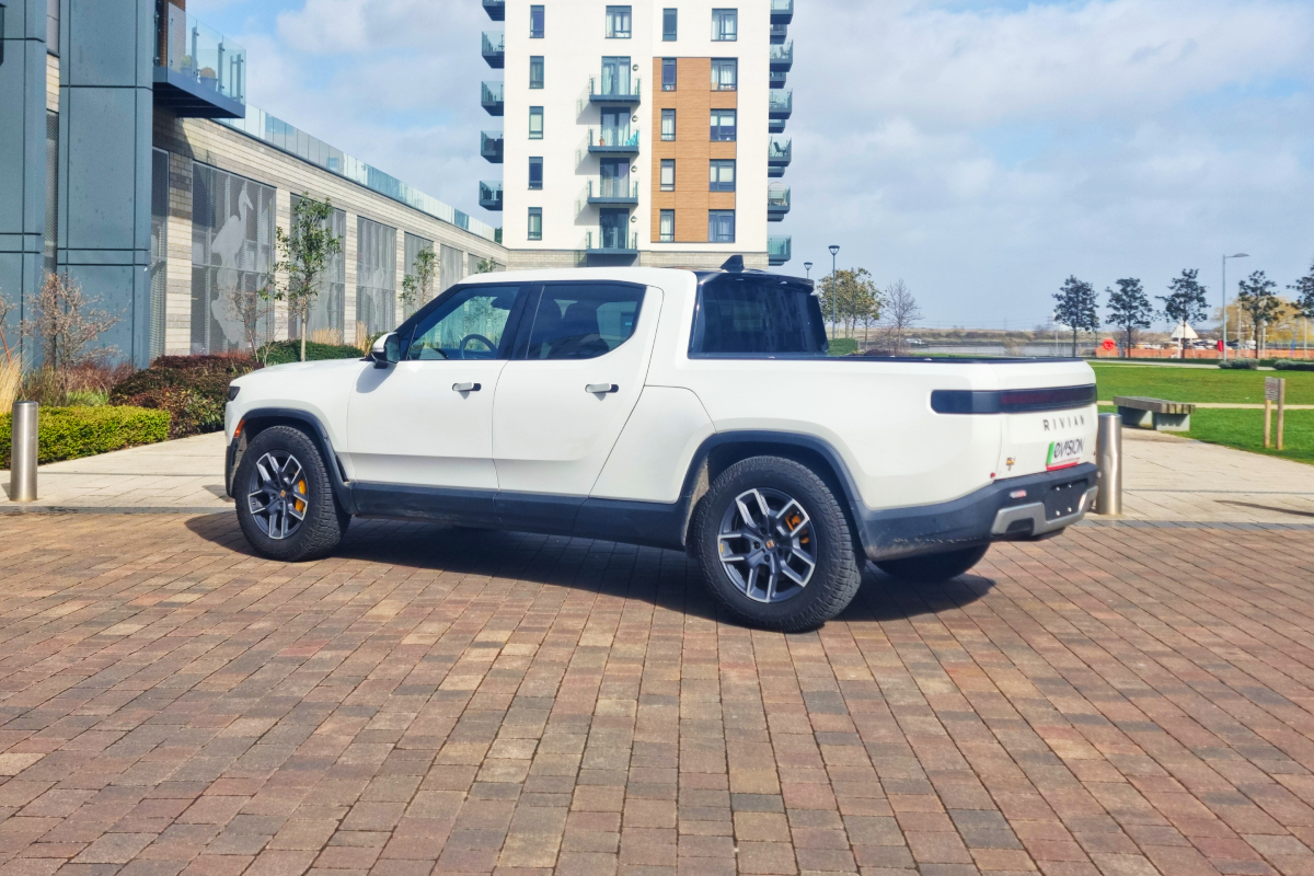Rivian R1T - EVision Electric Vehicles
