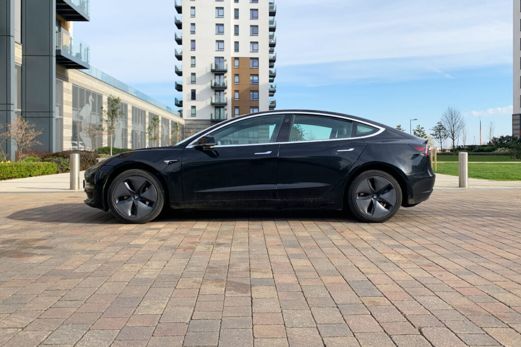 Tesla Model 3 standard