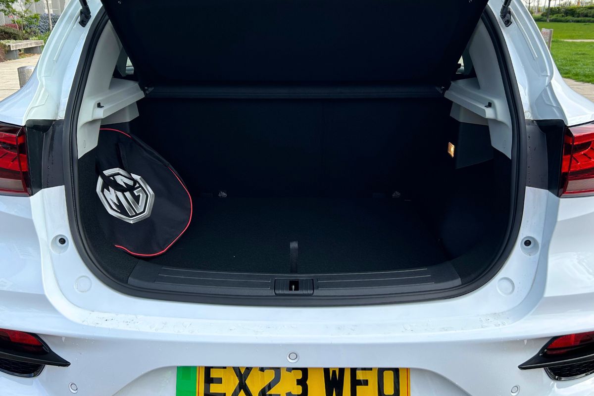 MG ZS (16) MG ZS Electric Car Boot