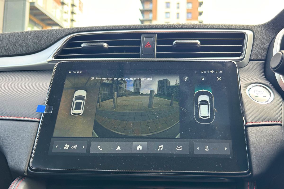 MG ZS (18) MG ZS Electric Car Reversing Camera