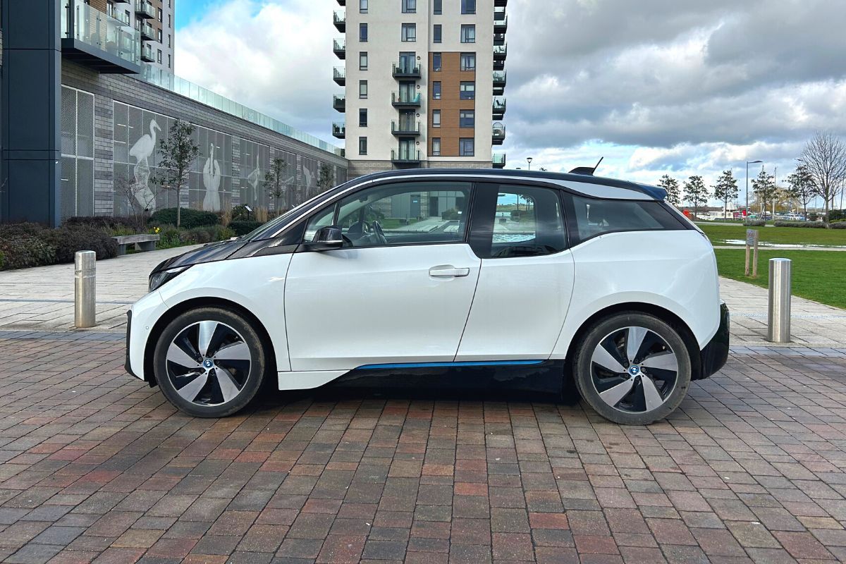 Left side of BMW i3