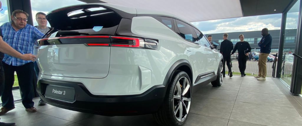 Rear image of Polestar 3