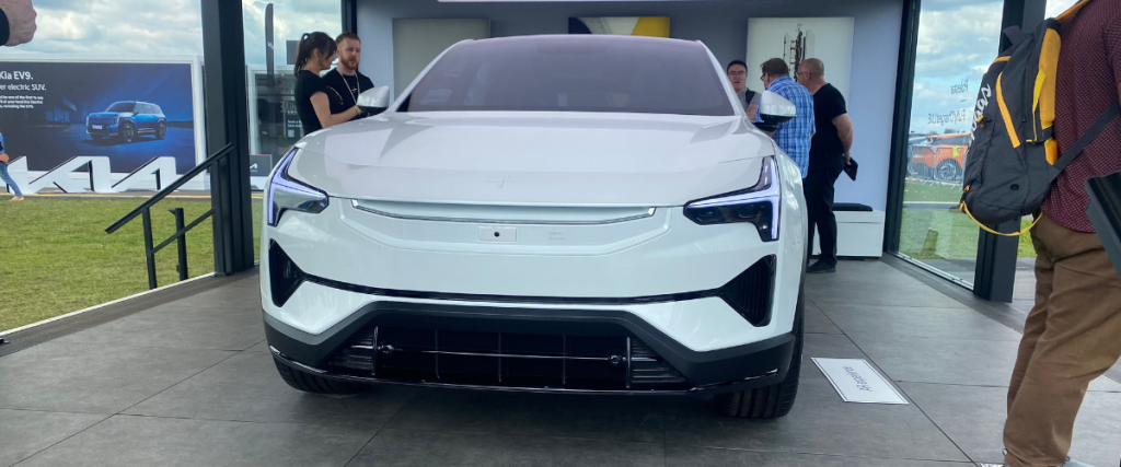 Front head-on image of polestar 2