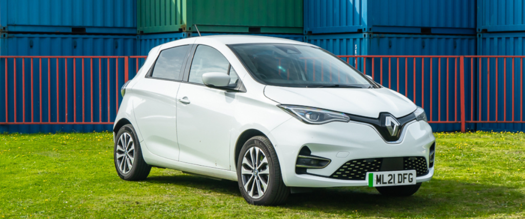 White renault zoe at 45 degree angle facing forward.