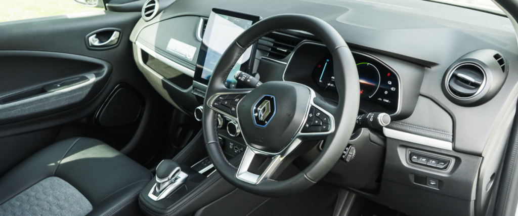 dashboard of a renault zoe