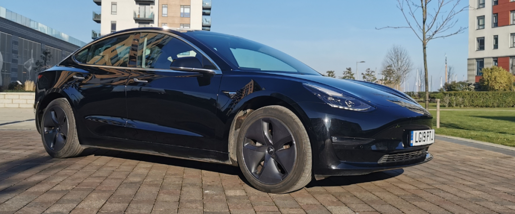 Tesla 3