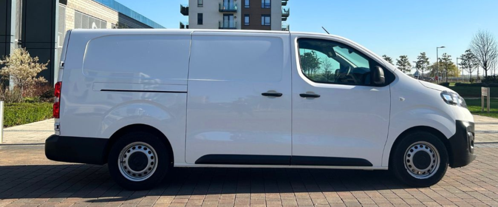 Vivaro-e