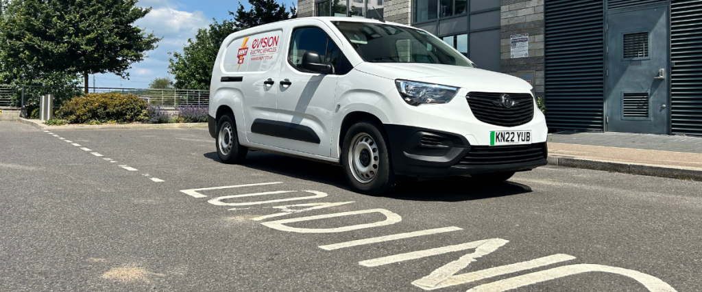Combo-e White 2