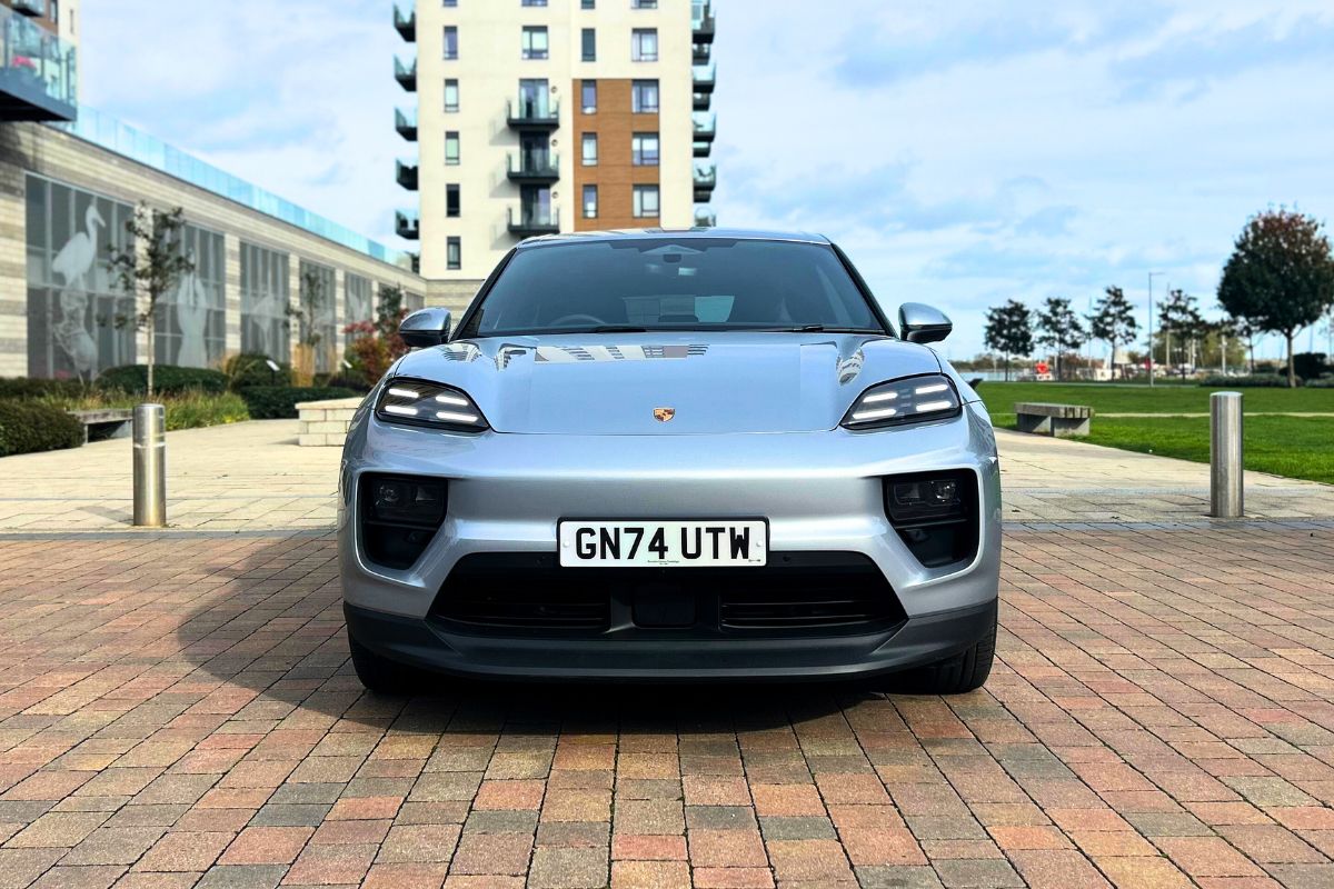Porsche Macan 4