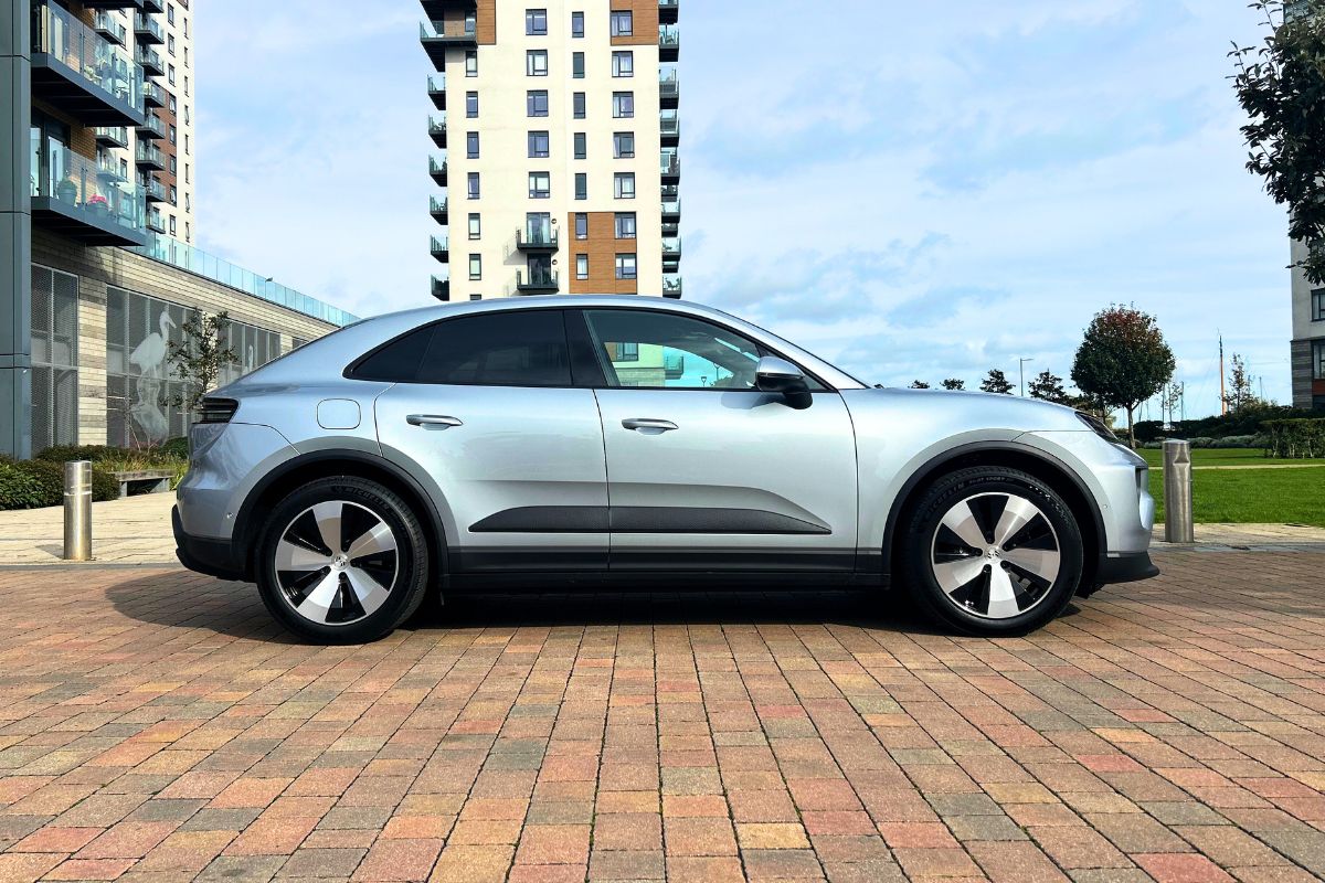 Porsche Macan 4