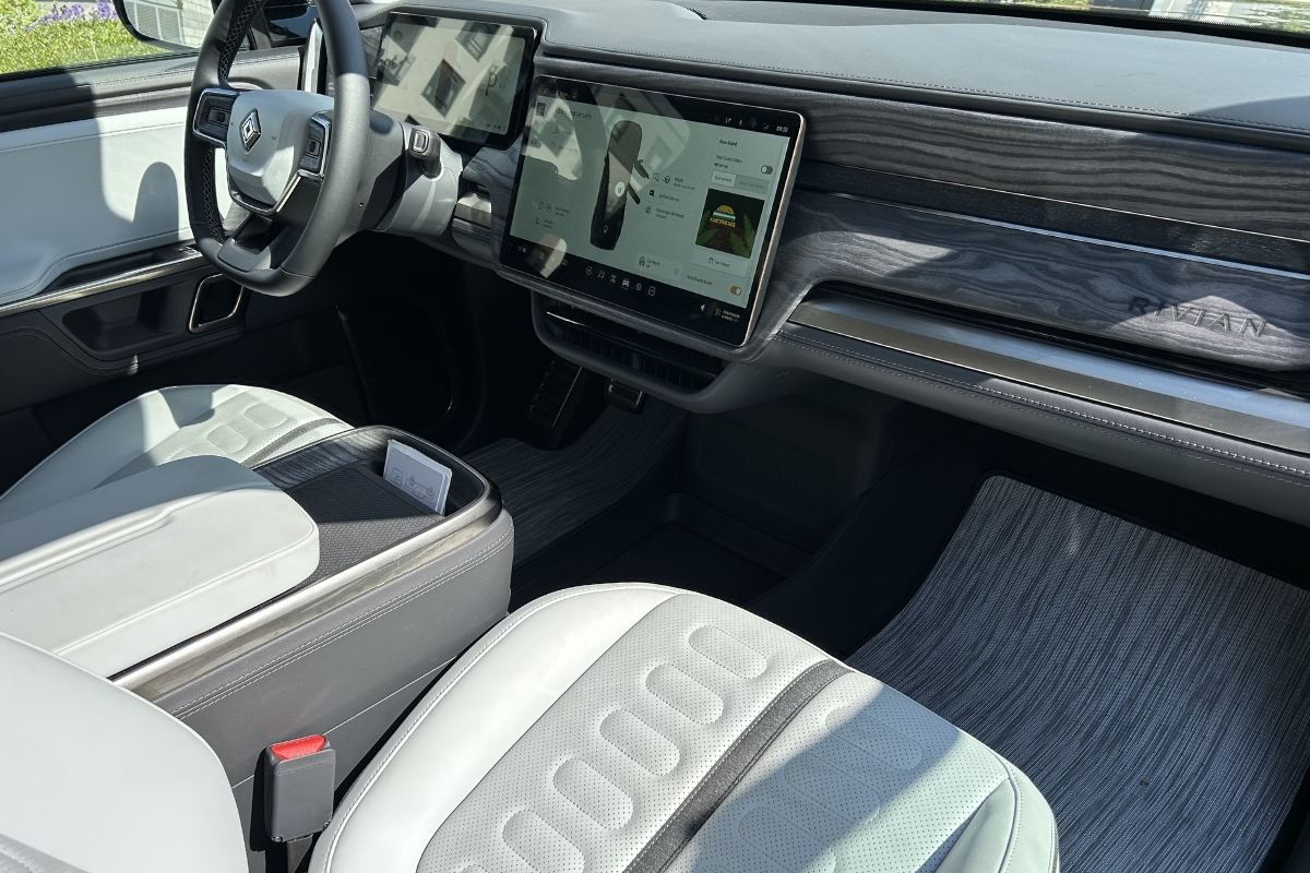 Rivian R1T for Hire (5) Hire a Rivian R1T from EVision Electric Vehicles